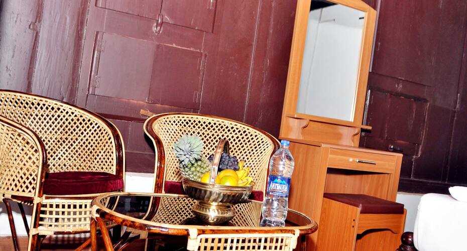 Skylark Houseboats, Kumarakom 3